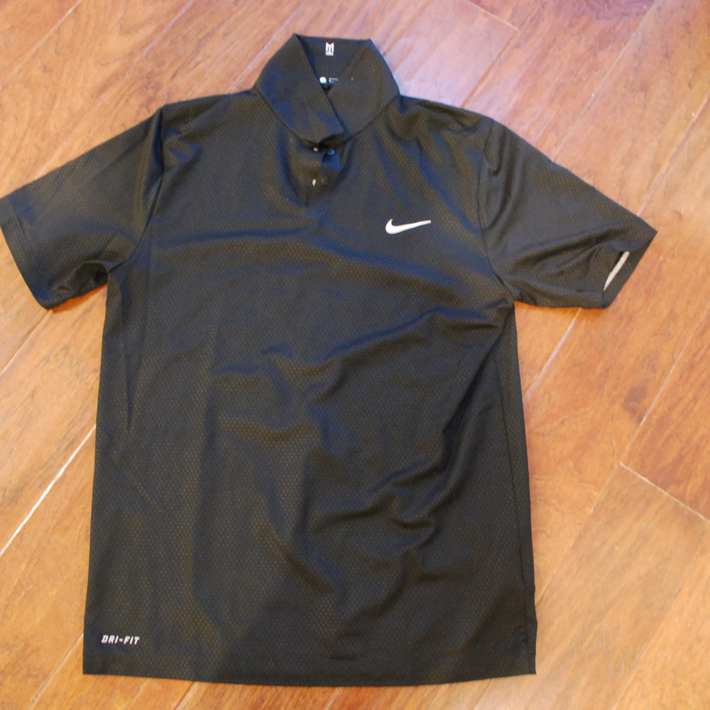 Nike Golf Shirt Tiger Woods Collection